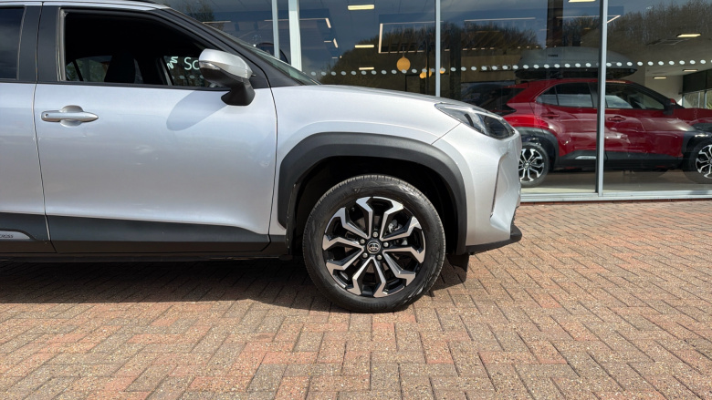 Toyota Yaris Cross 1.5 Hybrid Design 5dr CVT Hybrid Estate